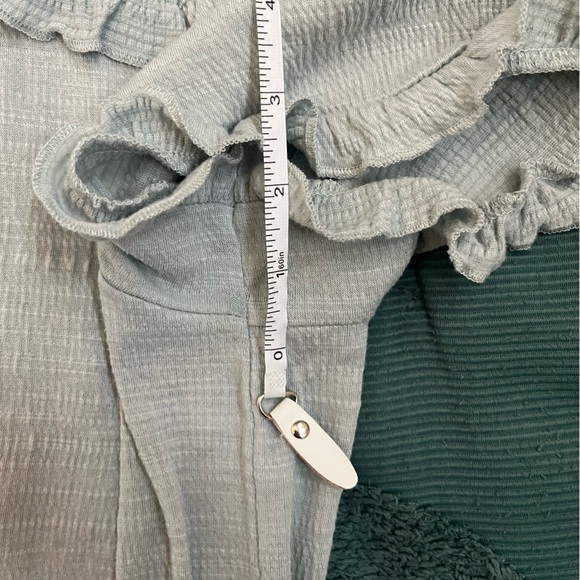 Doe & Rae Light Green Ruffle Sleeve Top - Picture 11 of 11